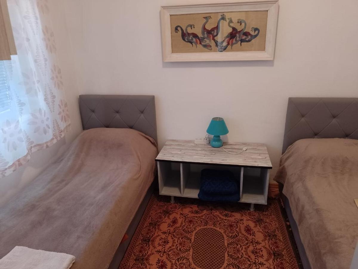 Sun apartment Tivat Bagian luar foto